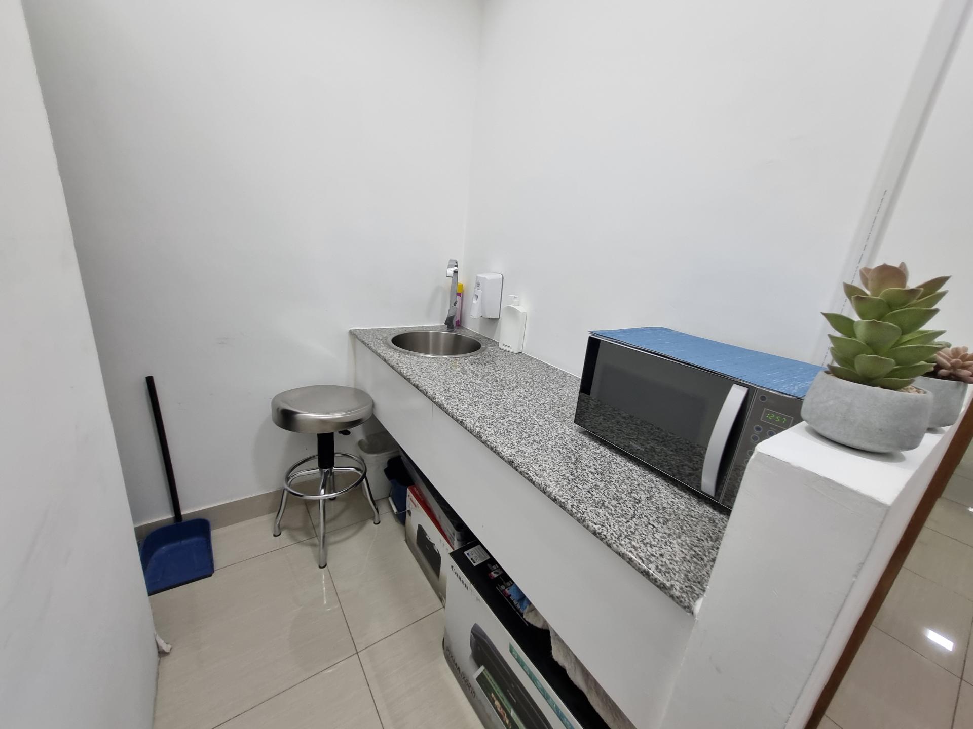 PAITILLA TORRE RBS ESPACIO OFICINA EN RENTA 1001C 30m2