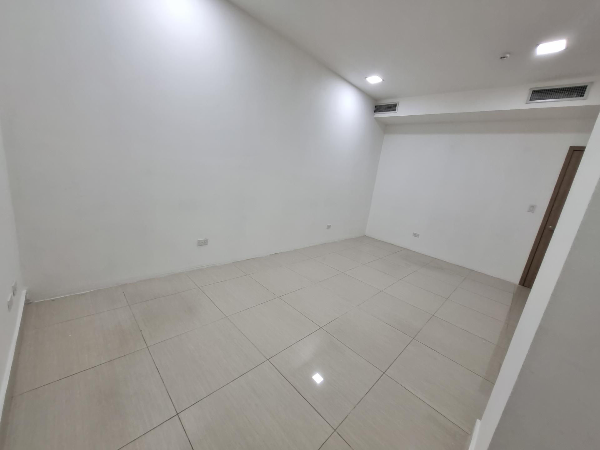 PAITILLA TORRE RBS ESPACIO OFICINA EN RENTA 1001C 30m2