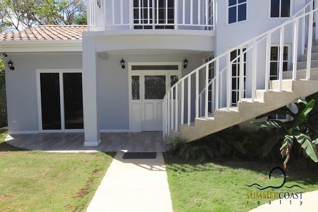 Casa Sunset! Minutes walking distance to the beach! Surfside