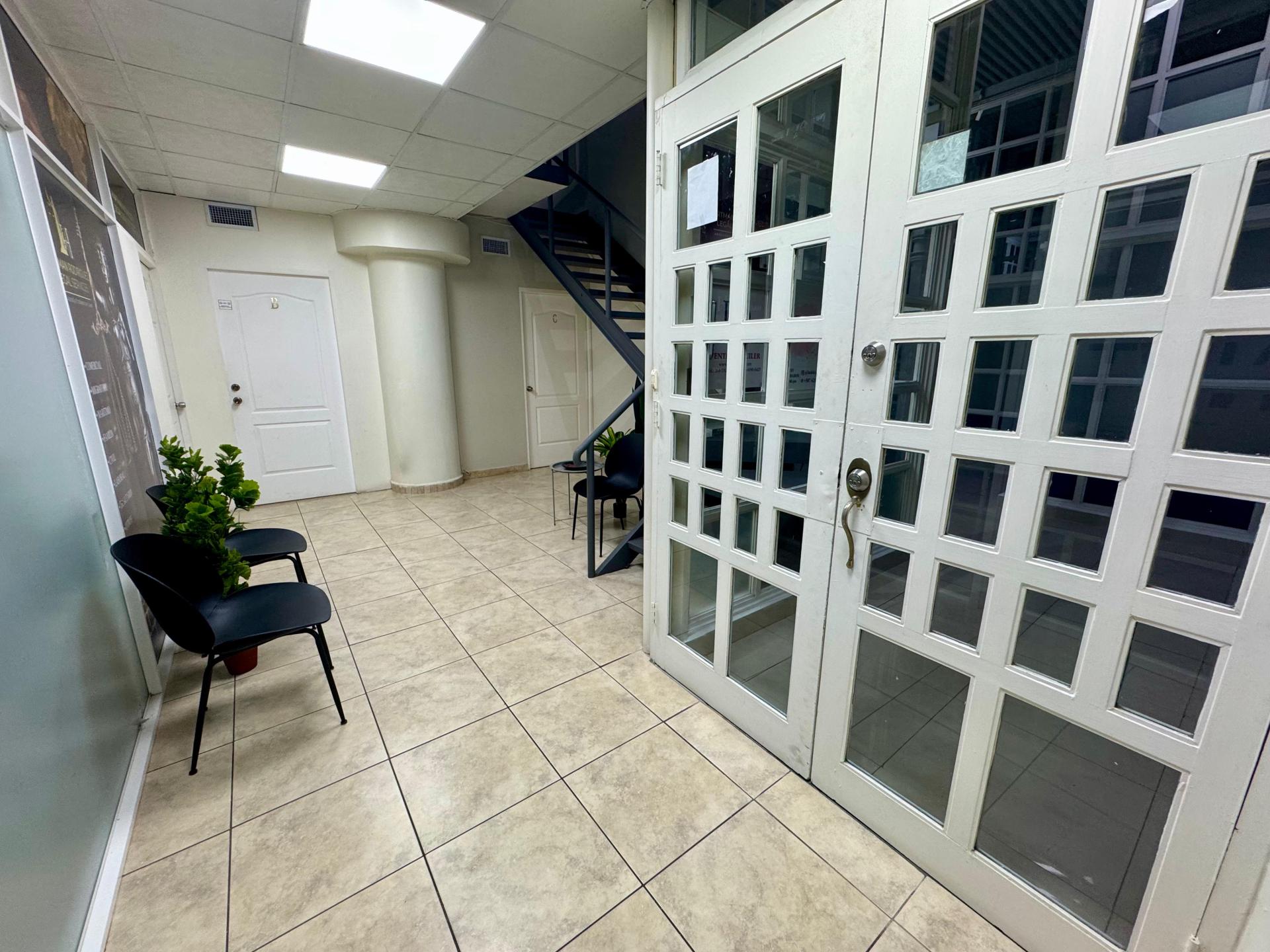 PLAZA PAITILLA BUSINESS SPACE FOR RENT 33A2 12m2