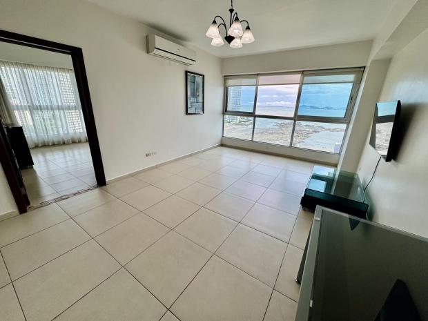 GRANDBAY TOWER, 1 BEDROOM APARTMENT FOR RENT WITH DIRECT OCEAN VIEWS