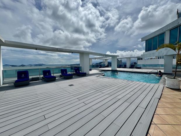GRANDBAY TOWER, 1 BEDROOM APARTMENT FOR RENT WITH DIRECT OCEAN VIEWS