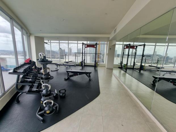 PANAMA CITY AVENIDA BALBOA GRANDBAY 1 BDRM BAY VIEW