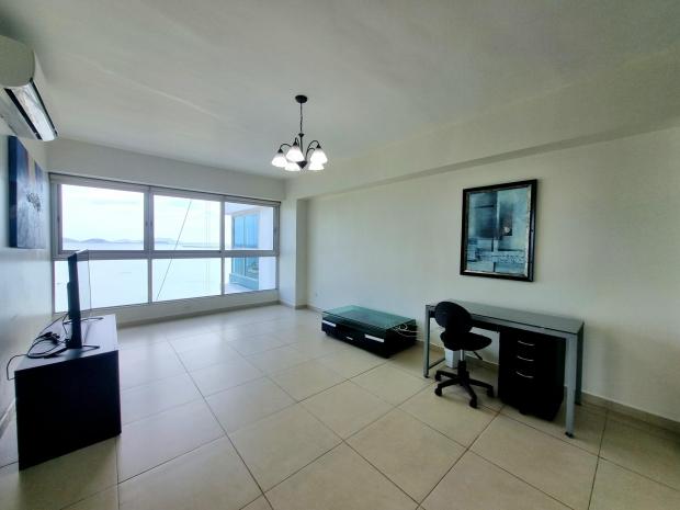 PANAMA CITY AVENIDA BALBOA GRANDBAY 1 BDRM BAY VIEW