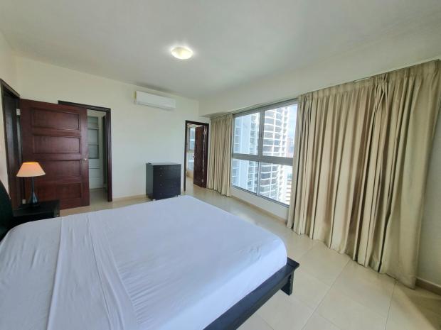 PANAMA CITY AVENIDA BALBOA GRANDBAY 1 BDRM BAY VIEW