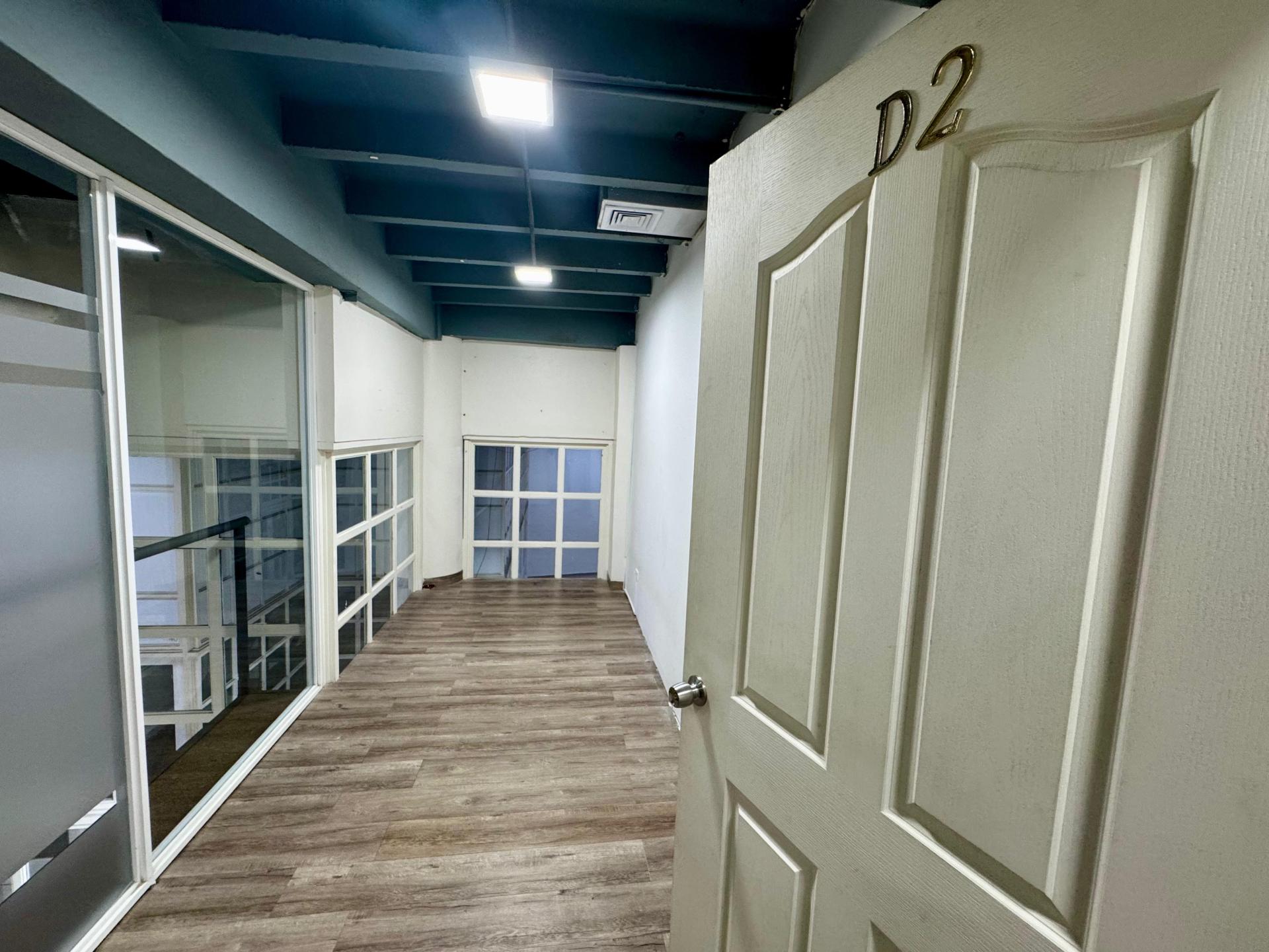 PANAMA PLAZA PAITILLA OFICINA EN ALQUILER 33D2 6.44 m2