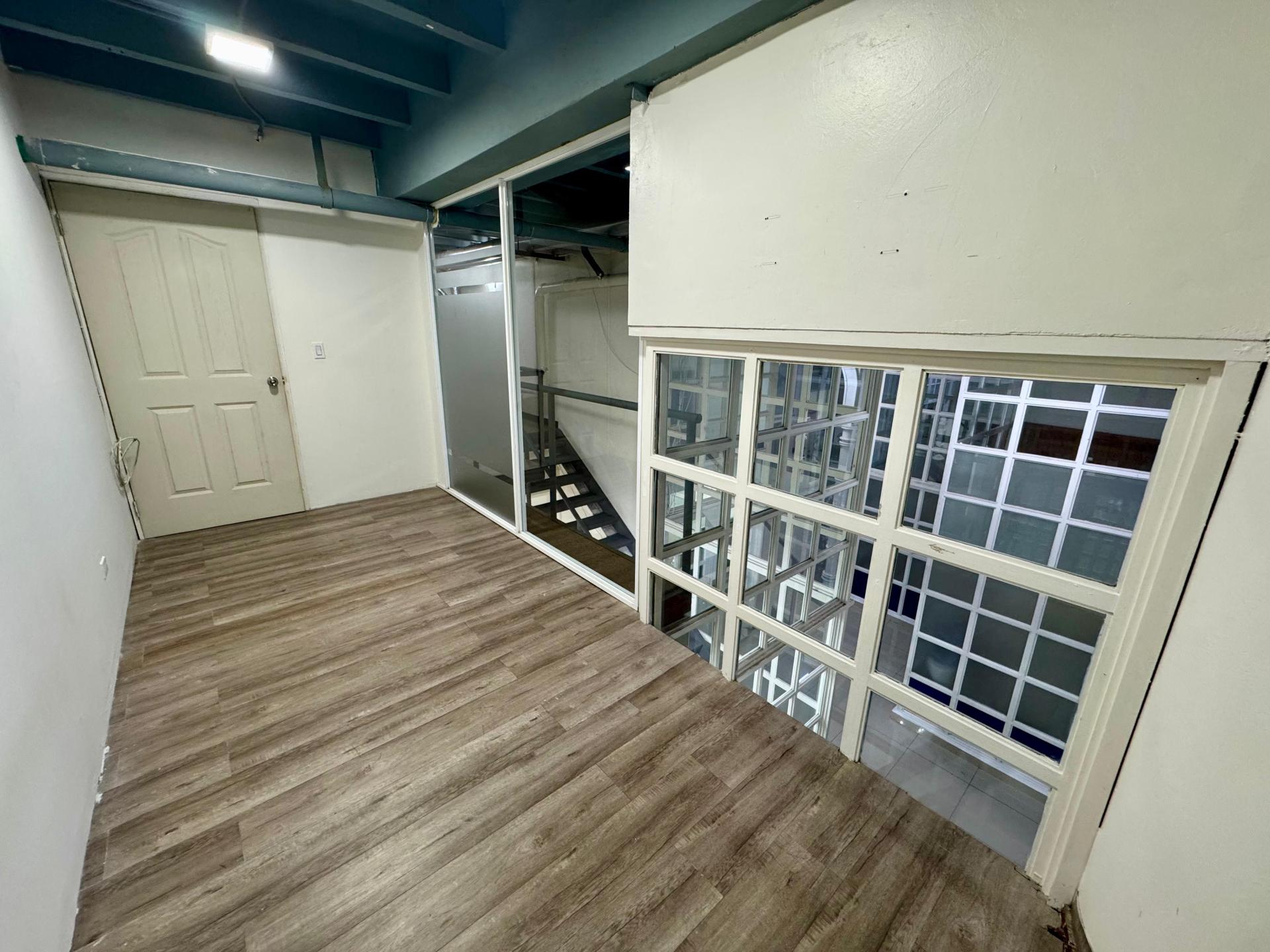 PANAMA PLAZA PAITILLA OFICINA EN ALQUILER 33D2 6.44 m2