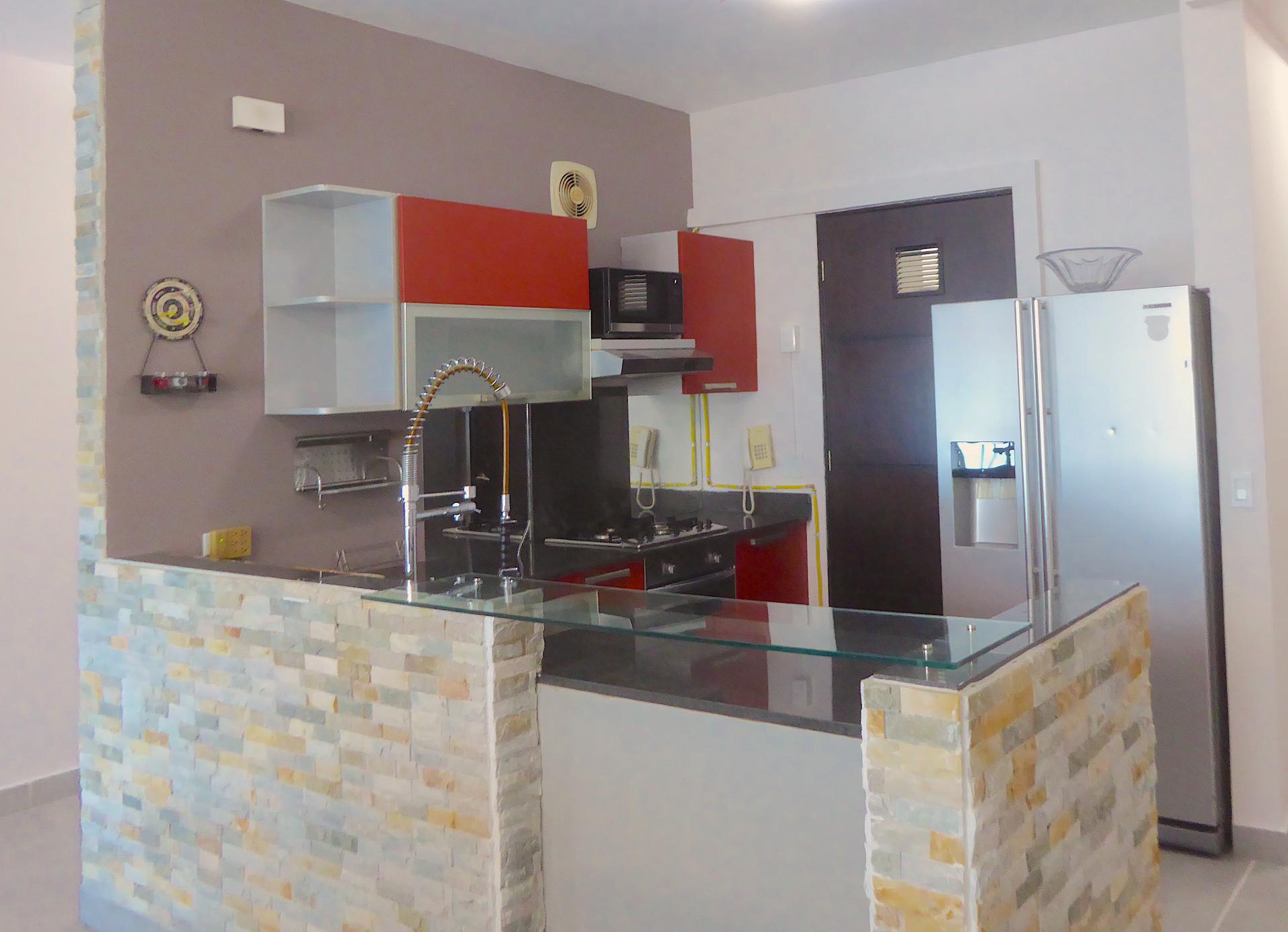 DESTINY OCEAN FRONT 2 BED CONDO RENTAL