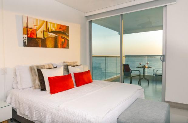 Cartagena El Laguito new 3 bedroom oceanfront condo