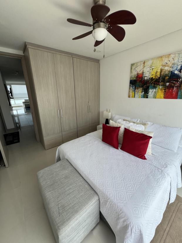 Cartagena El Laguito new 3 bedroom oceanfront condo