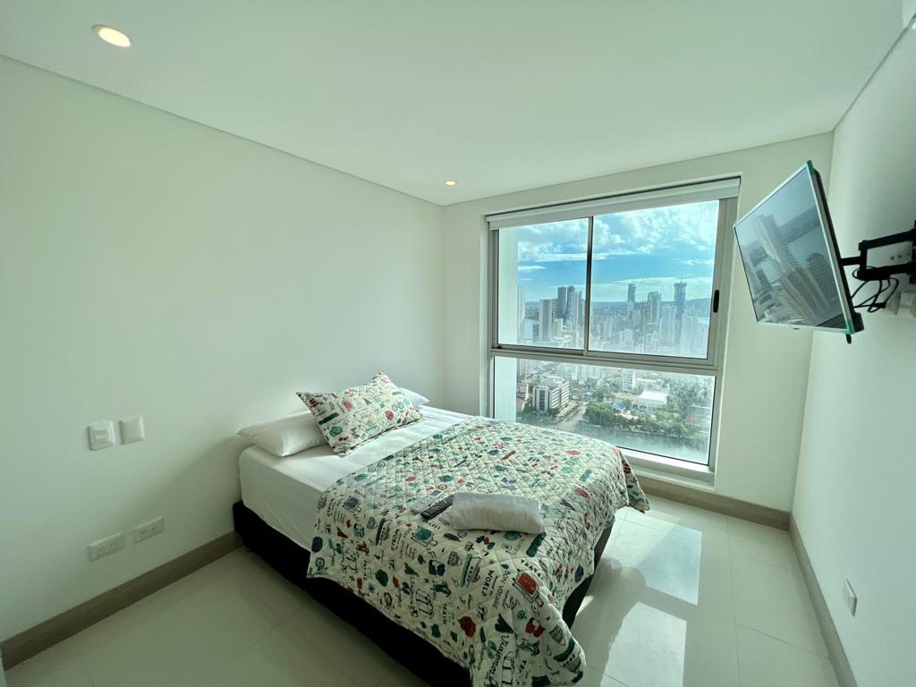 Cartagena El Laguito nuevo condominio frente al mar de 3 habitaciones