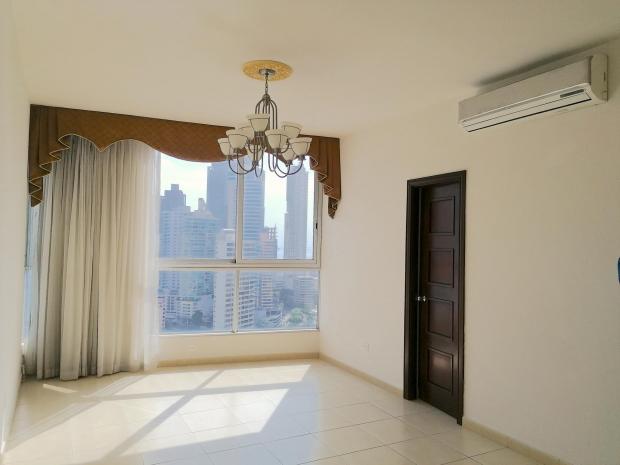 GRANDBAY ONE BEDROOM APARTMENT FOR SALE