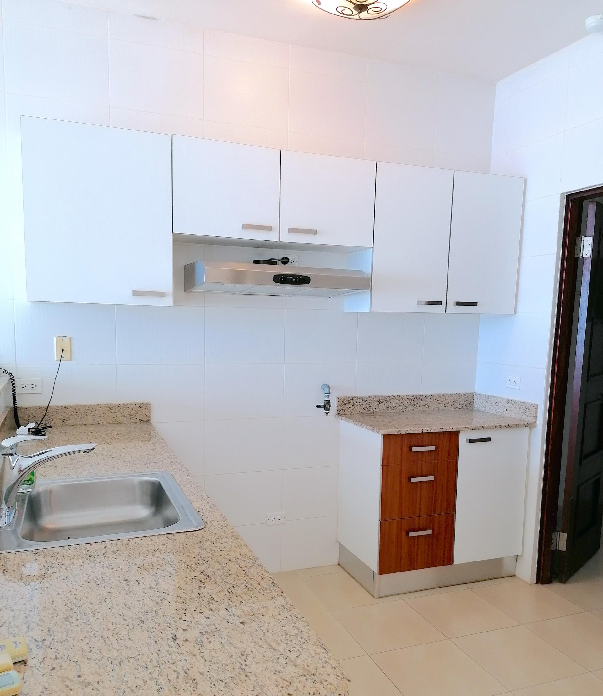 GRANDBAY ONE BEDROOM APARTMENT FOR SALE