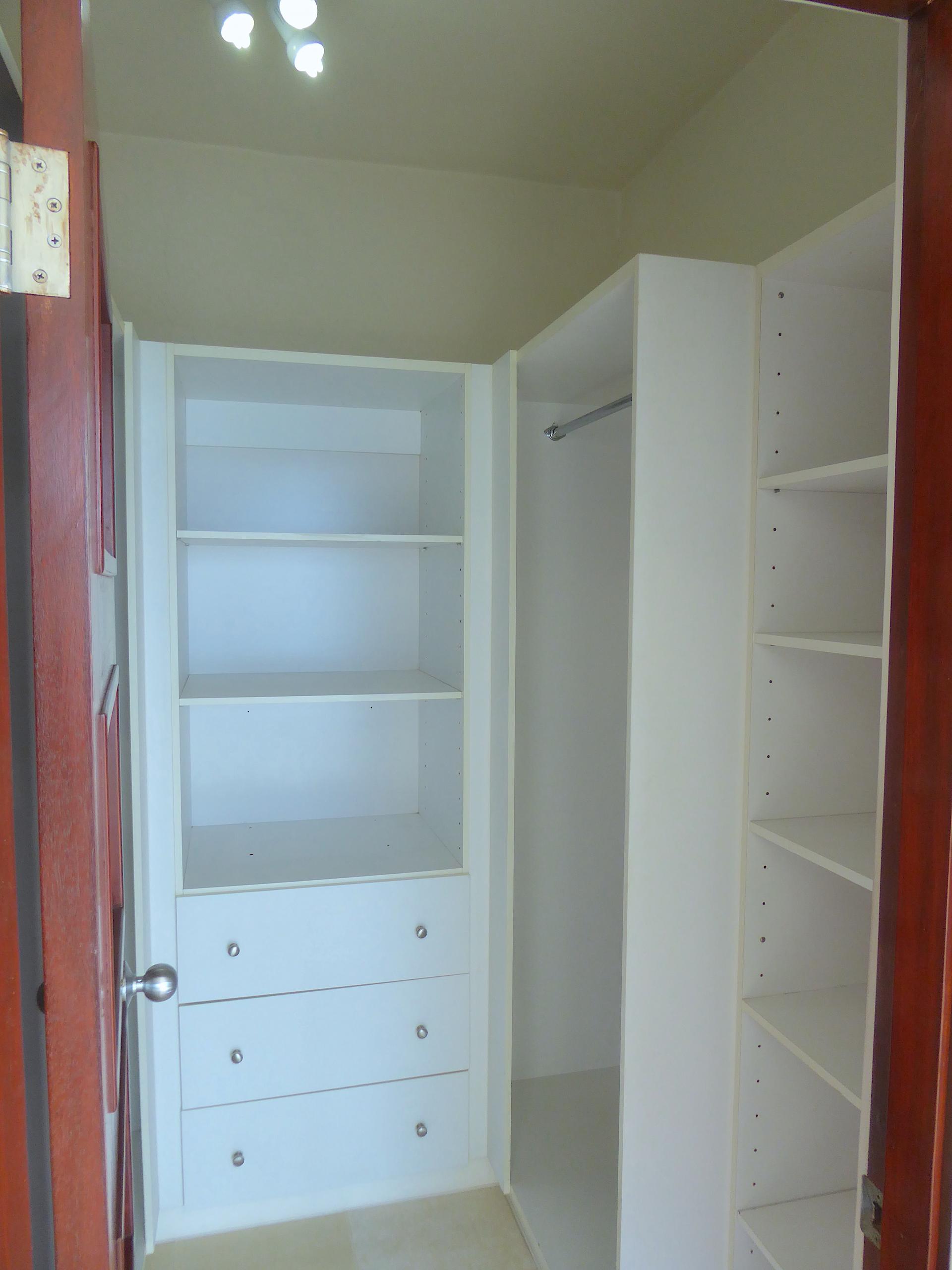 GRANDBAY ONE BEDROOM APARTMENT FOR SALE