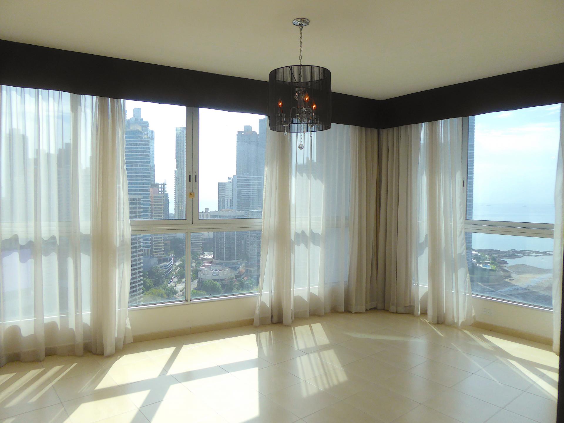GRANDBAY ONE BEDROOM APARTMENT FOR SALE