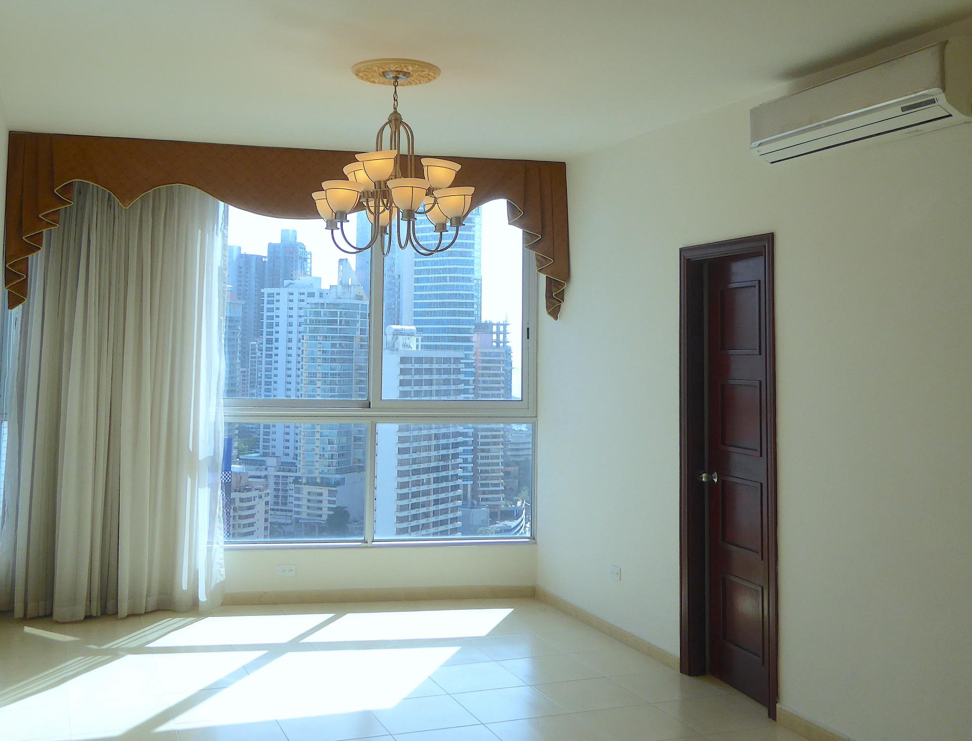GRANDBAY ONE BEDROOM APARTMENT FOR SALE