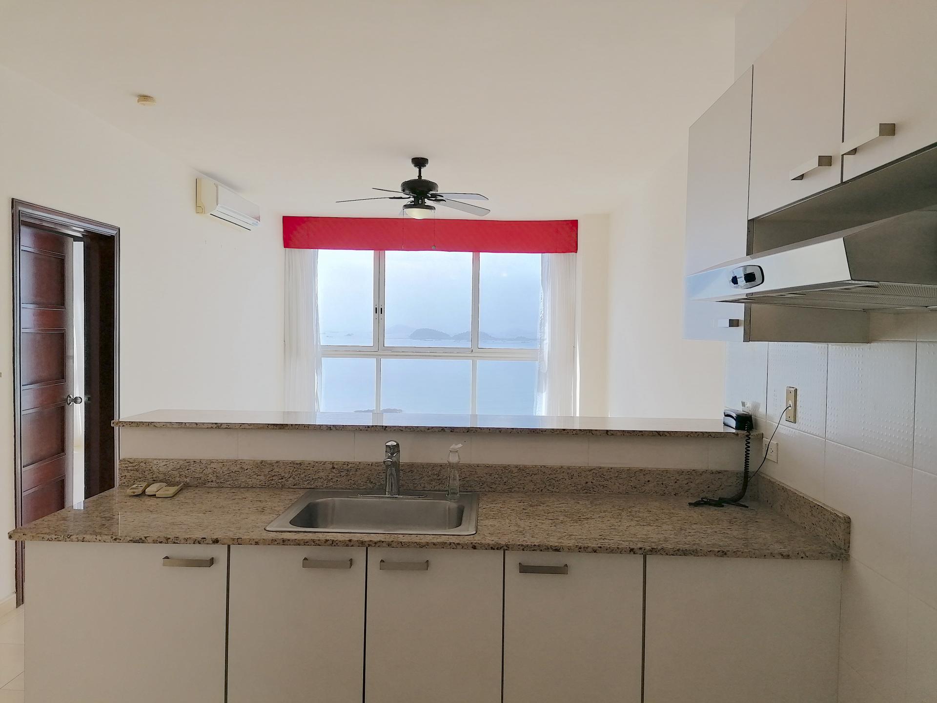 GRANDBAY ONE BEDROOM APARTMENT FOR SALE