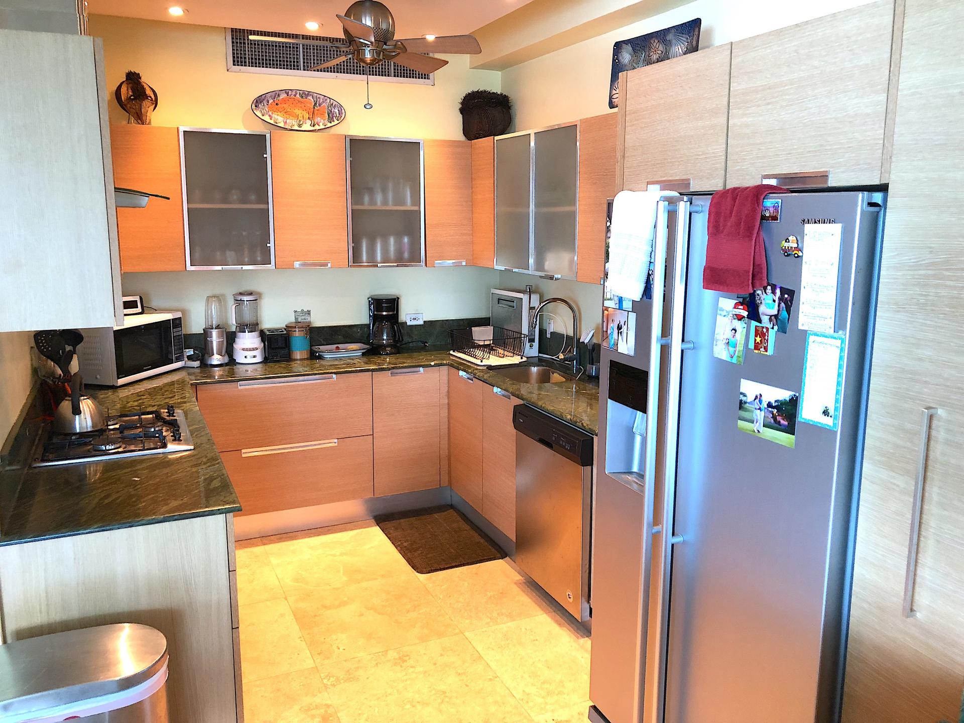 DESTINY TOWER LUXURIOUS 3 BED CONDO FOR RENTAL