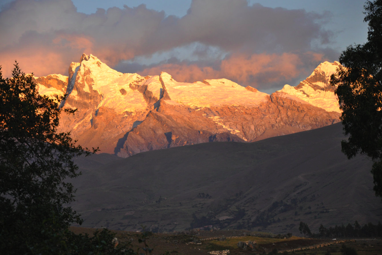 Andean Spectacular Eco-lodge, Huaraz, Perú - Great value at $1.35 million.