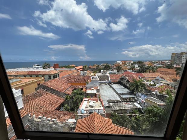 Cartagena – Plaza Santo Domingo – Extraordinary Old City two bedroom apartment – stunning views – Absolutely ‘must’ be seen!