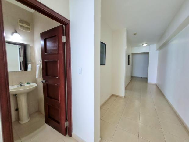 APPARTEMENT EXCLUSIF EN BORD DE MER À PANAMA CITY, GRANDBAY TOWER, T2 SUR L'AVENIDA BALBOA