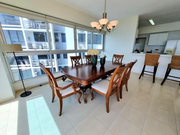 APPARTEMENT EXCLUSIF EN BORD DE MER À PANAMA CITY, GRANDBAY TOWER, T2 SUR L'AVENIDA BALBOA