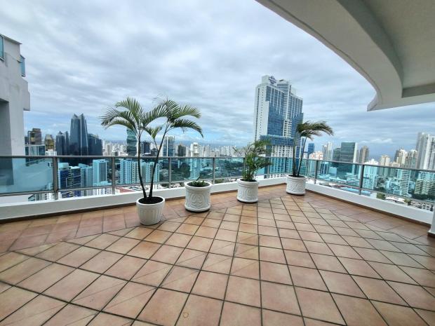 APPARTEMENT EXCLUSIF EN BORD DE MER À PANAMA CITY, GRANDBAY TOWER, T2 SUR L'AVENIDA BALBOA