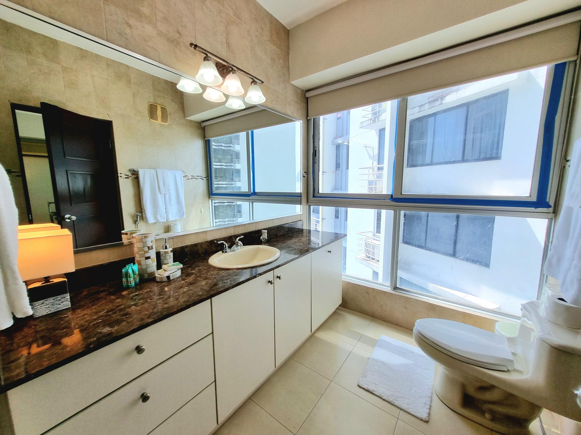 EXCLUSIVE SEAFRONT CONDO IN PANAMA CITY  GRANDBAY TOWER 1 BDR ON AVENIDA BALBOA