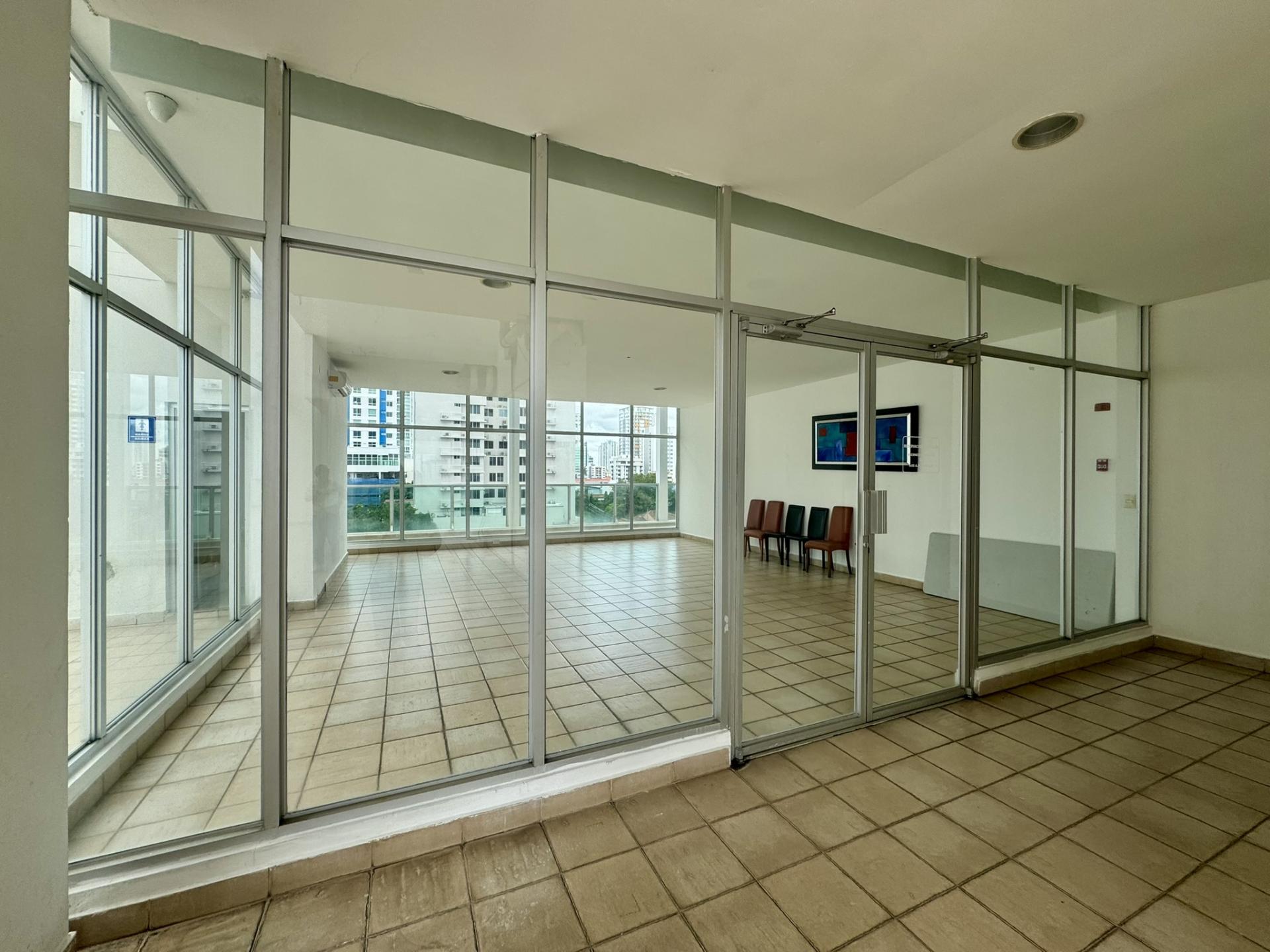 PANAMA SAN FRANCISCO MET 1 APARTMENT WITH 2 BED AND BALCONY FOR SALE