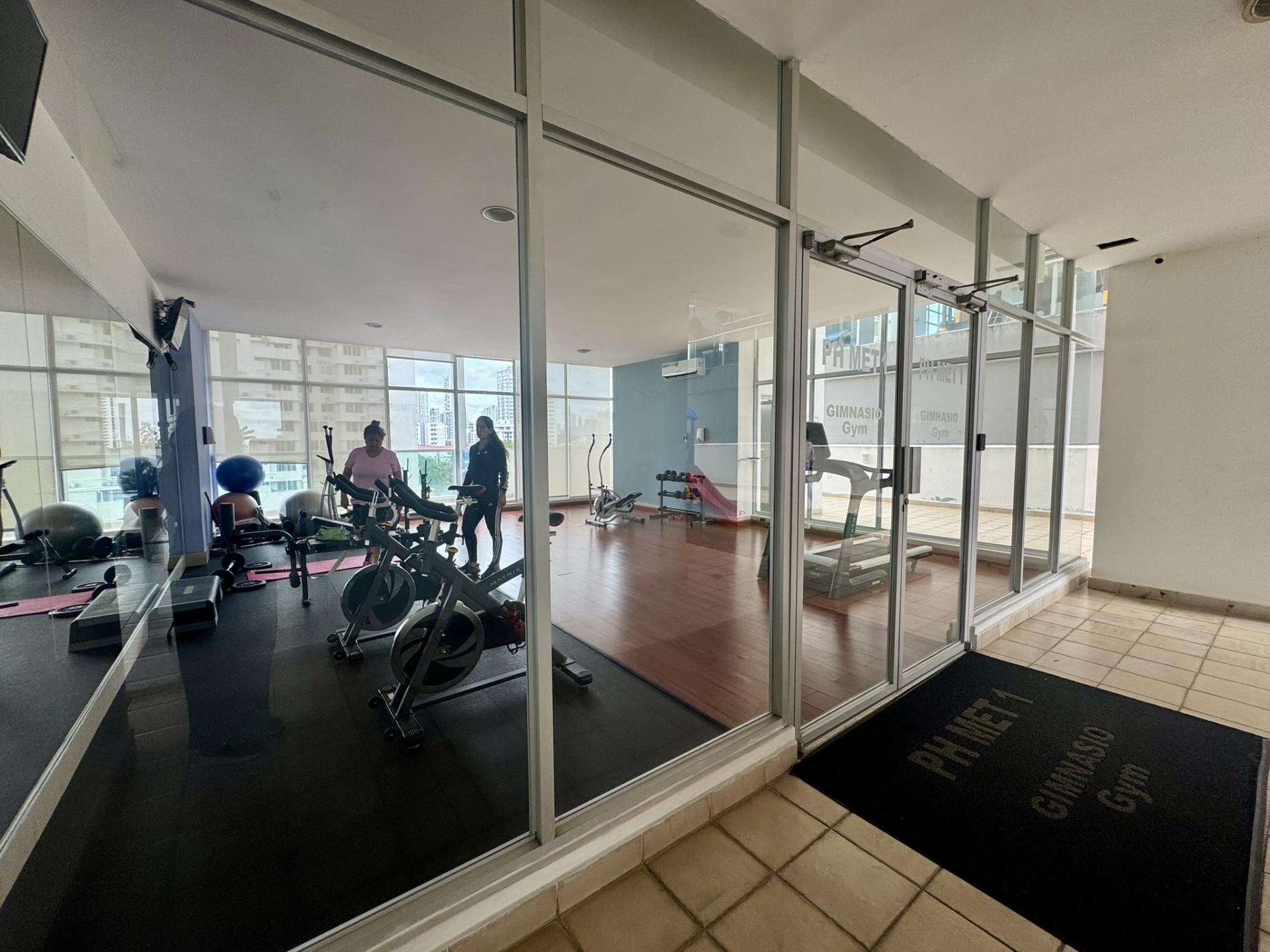 PANAMA SAN FRANCISCO MET 1 APARTMENT WITH 2 BED AND BALCONY FOR SALE