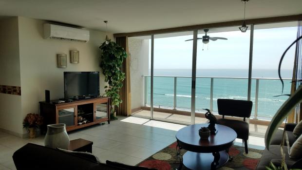 TERRAWIND -  3 BEDROOMS OCEAN FRONT CONDO IN FRONT OF ATLAPA - FOR SALE