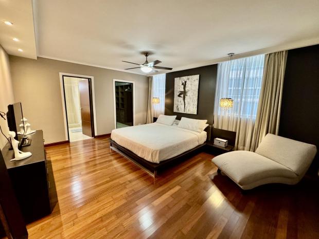 280 m² Premium Apartment for Sale at PH Los Delfines