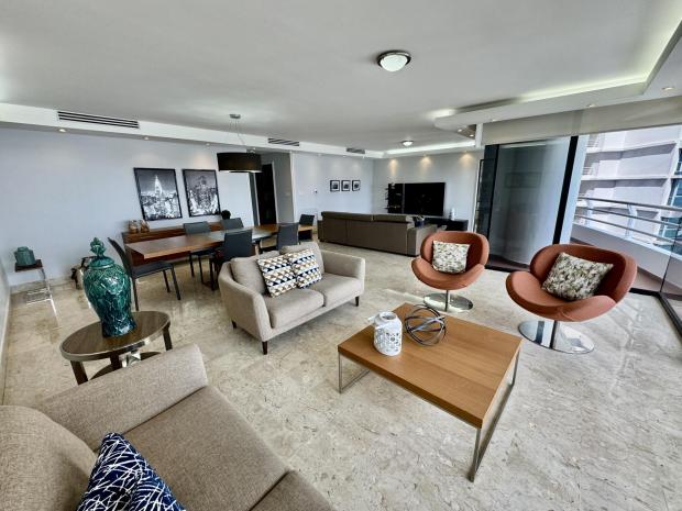 280 m² Premium Apartment for Sale at PH Los Delfines