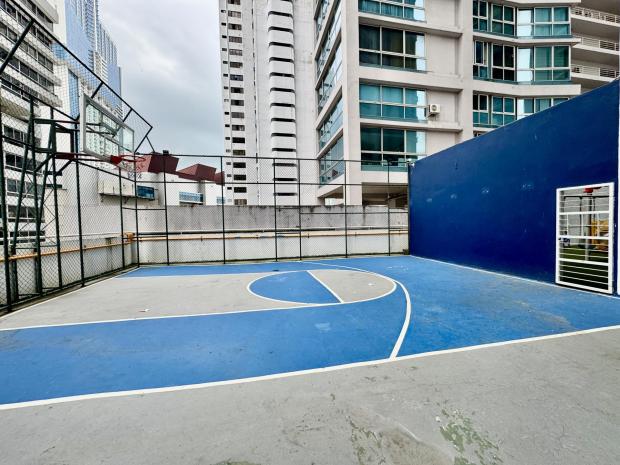 280 m² Premium Apartment for Sale at PH Los Delfines