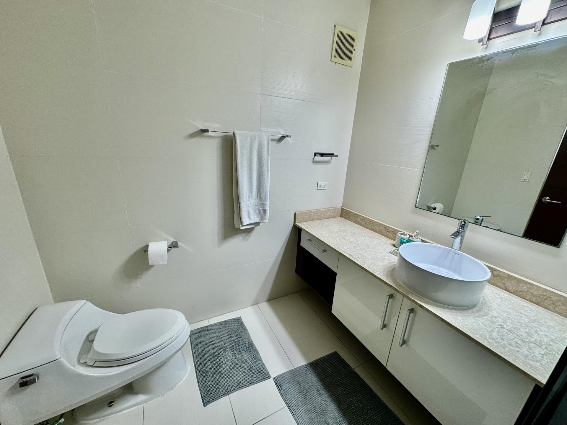 Apartamento Premium de 280 m² en Venta en PH Los Delfines