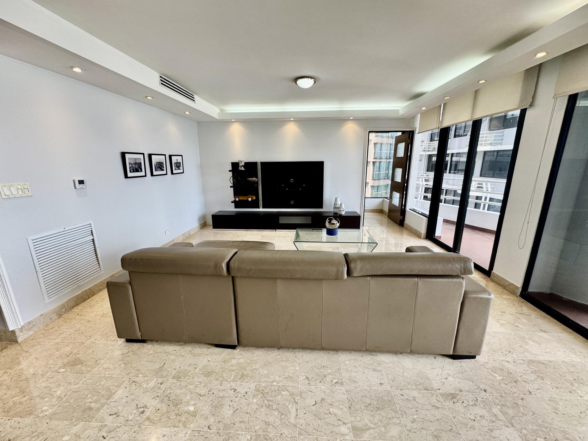 Apartamento Premium de 280 m² en Venta en PH Los Delfines