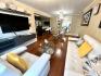 MIRAFLORES LUXURY APARTMENT 4BED 3BATH WITH BALCONY PARK VIEW