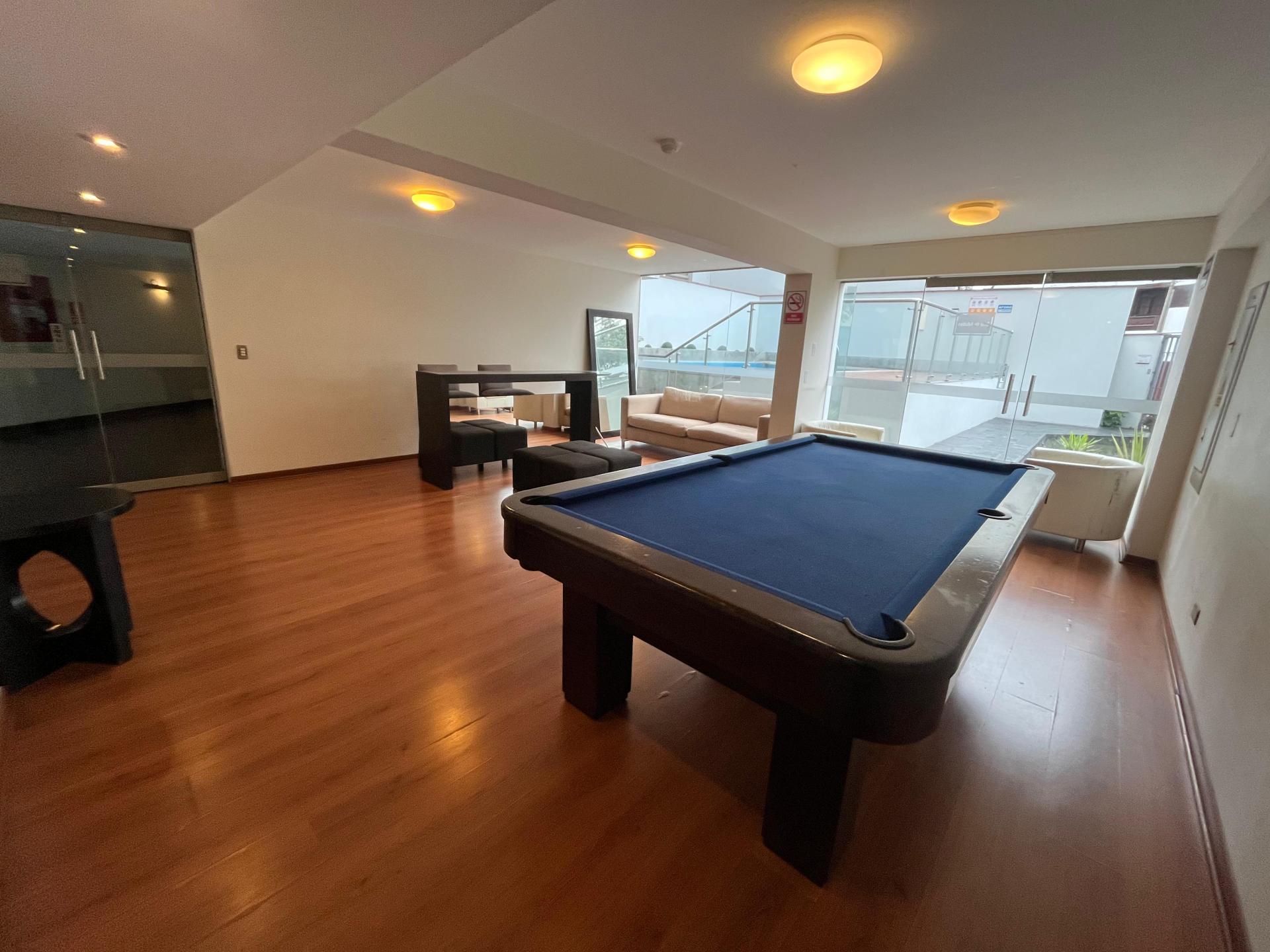 MIRAFLORES ELEGANT APARTMENT 4BED 3BATH WITH BALCONY PARK VIEW