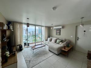 ELEGANT%20FURNISHED%20APARTMENT%20IN%20PH%20TERRAMAR%20V%C3%8DA%20ISRAEL