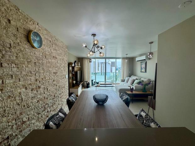 ELEGANTE APARTAMENTO AMOBLADO EN PH TERRAMAR VÍA ISRAEL
