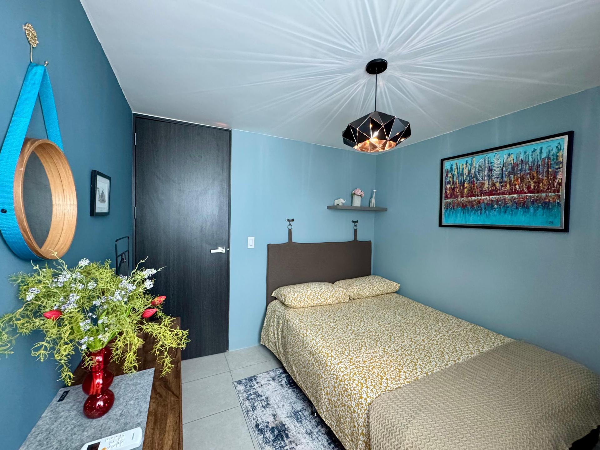 ELEGANTE APARTAMENTO AMOBLADO EN PH TERRAMAR VÍA ISRAEL