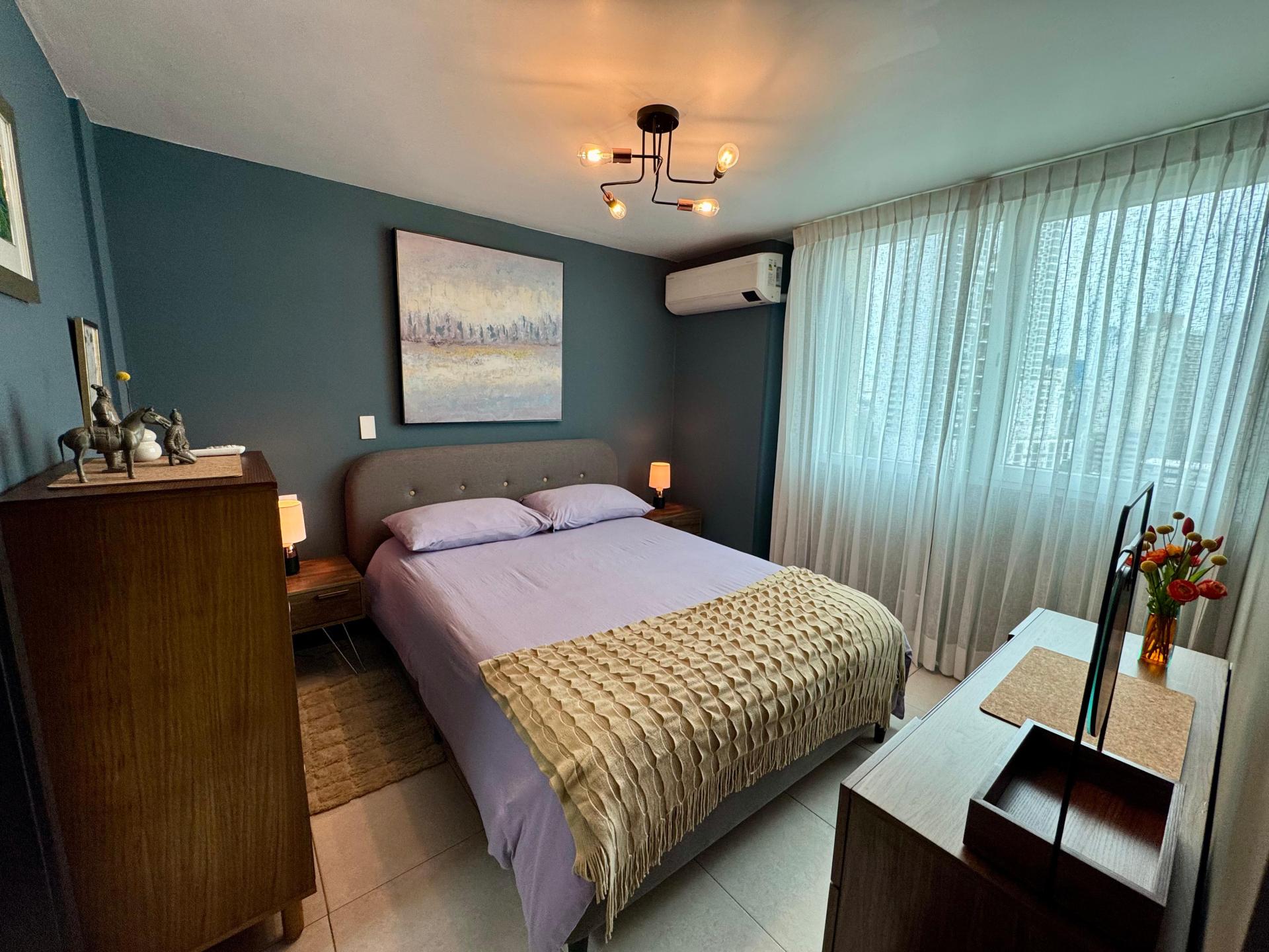 ELEGANTE APARTAMENTO AMOBLADO EN PH TERRAMAR VÍA ISRAEL