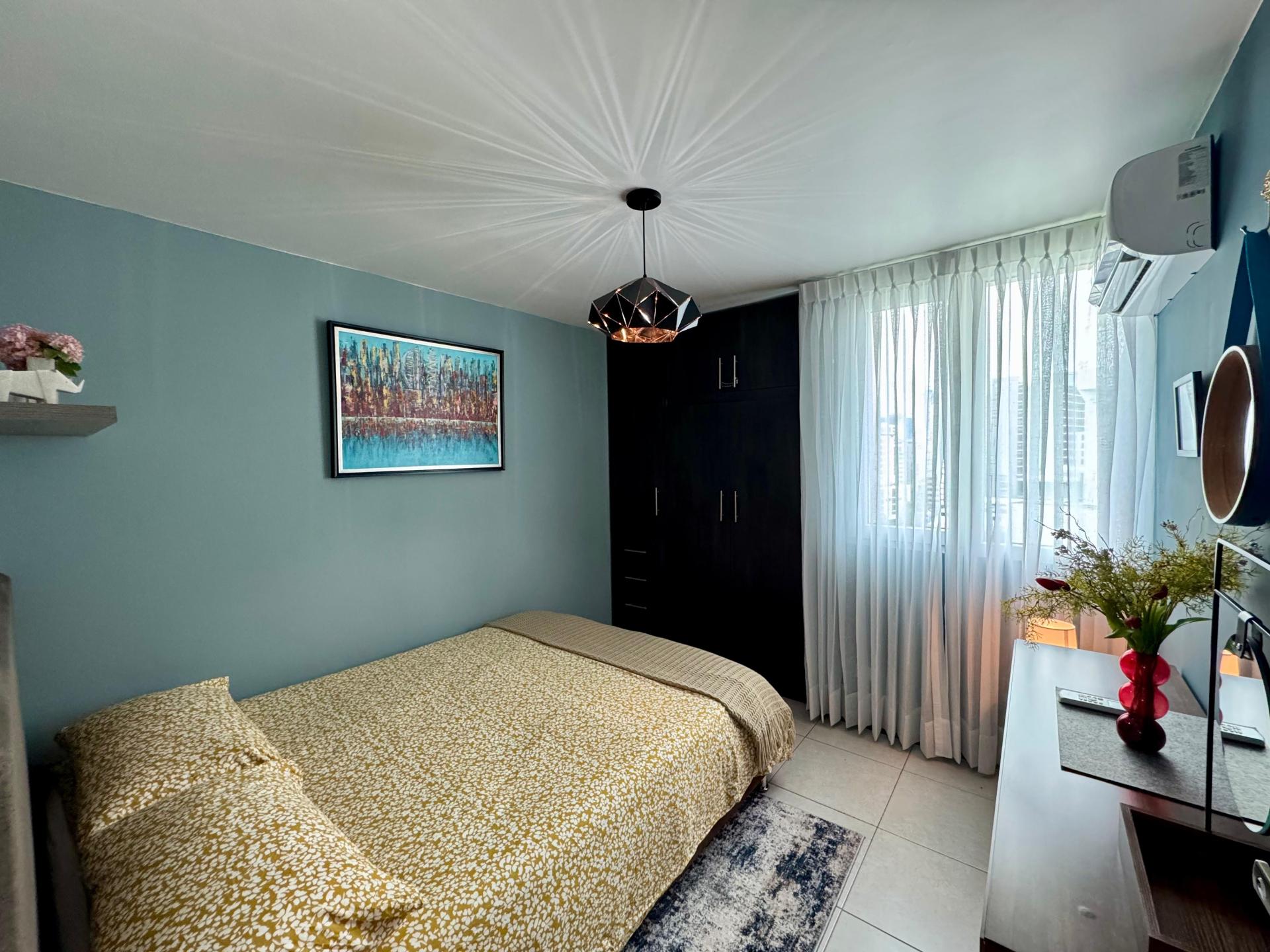 ELEGANTE APARTAMENTO AMOBLADO EN PH TERRAMAR VÍA ISRAEL