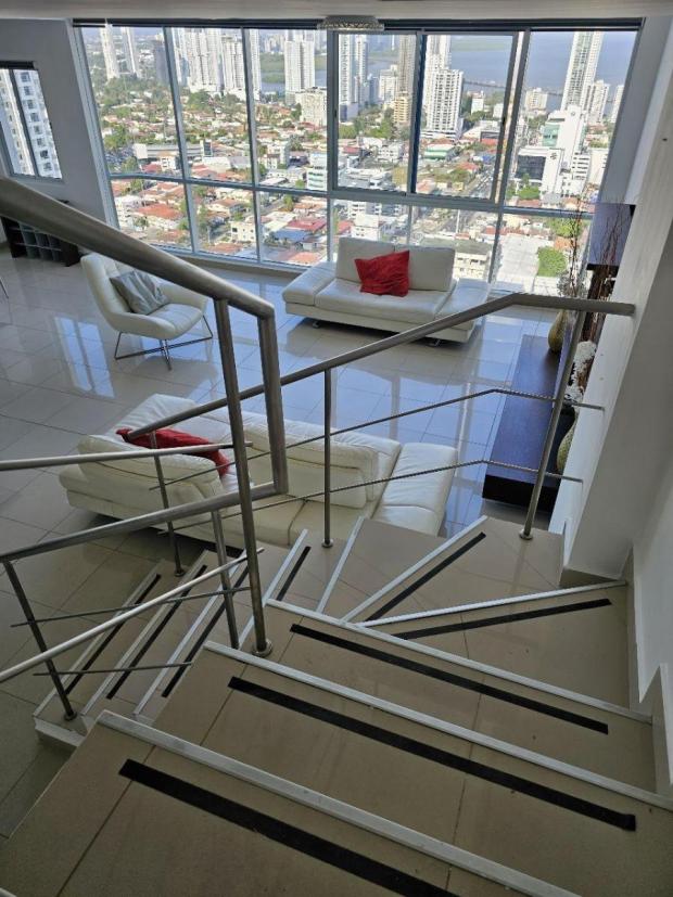 PANAMA CITY OCEAN VIEW PENTHHOUSE IN SAN FRANCISCO, 3BDR