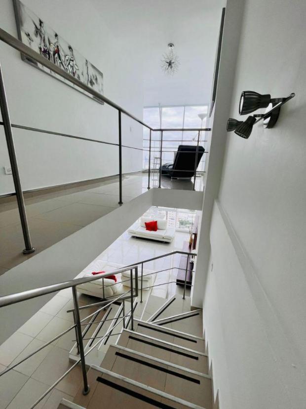 PANAMA CITY OCEAN VIEW PENTHHOUSE IN SAN FRANCISCO, 3BDR