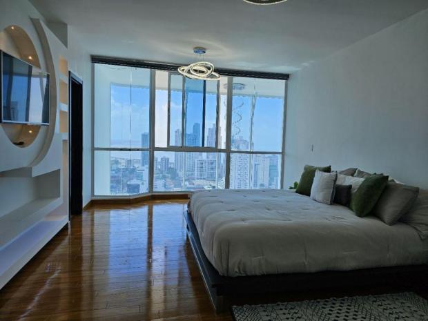 PANAMA CITY OCEAN VIEW PENTHHOUSE IN SAN FRANCISCO, 3BDR
