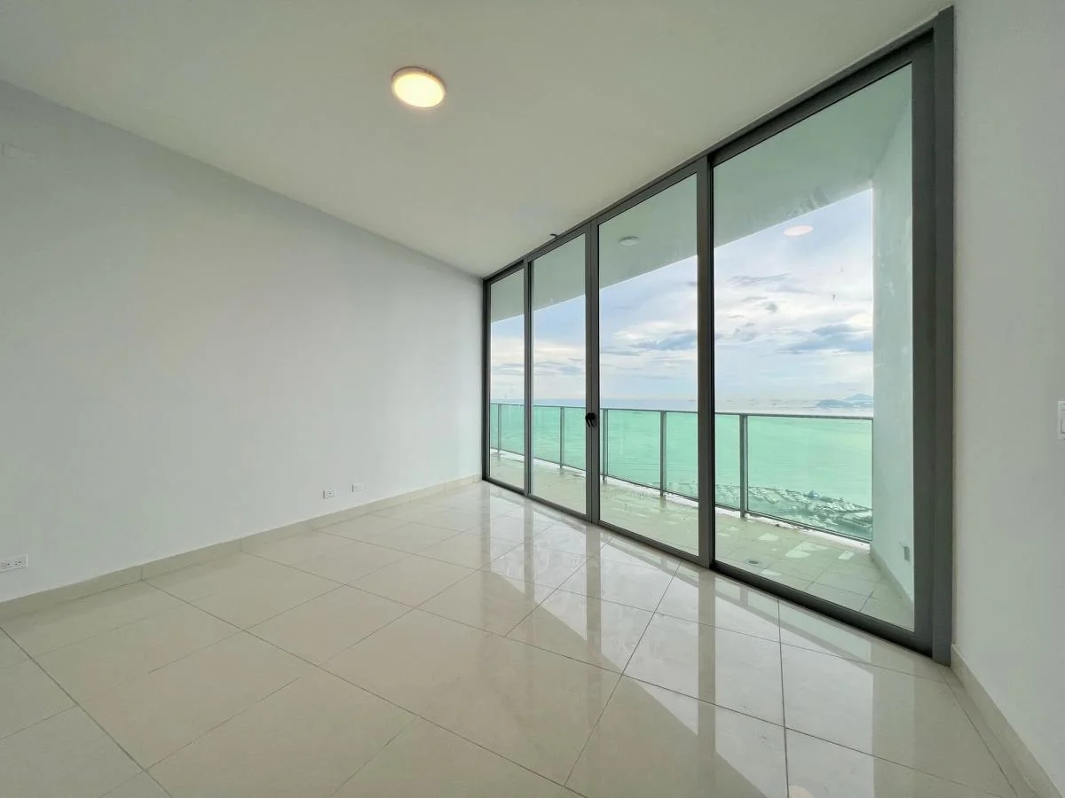 ELEGANTE PENTHOUSE PH ALLURE AT THE PARK, AV. BALBOA, VISTA AL MAR, 4 HAB