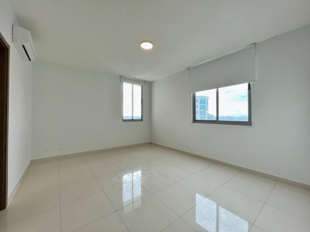 ELEGANTE PENTHOUSE PH ALLURE AT THE PARK, AV. BALBOA, VISTA AL MAR, 4 HAB