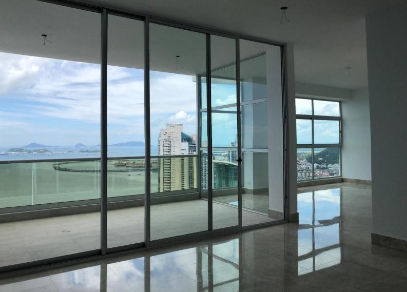 PENTHOUSE EN BELLA VISTA, PH COSTANERA, 4 HAB, VISTA AL MAR, A ESTRENAR