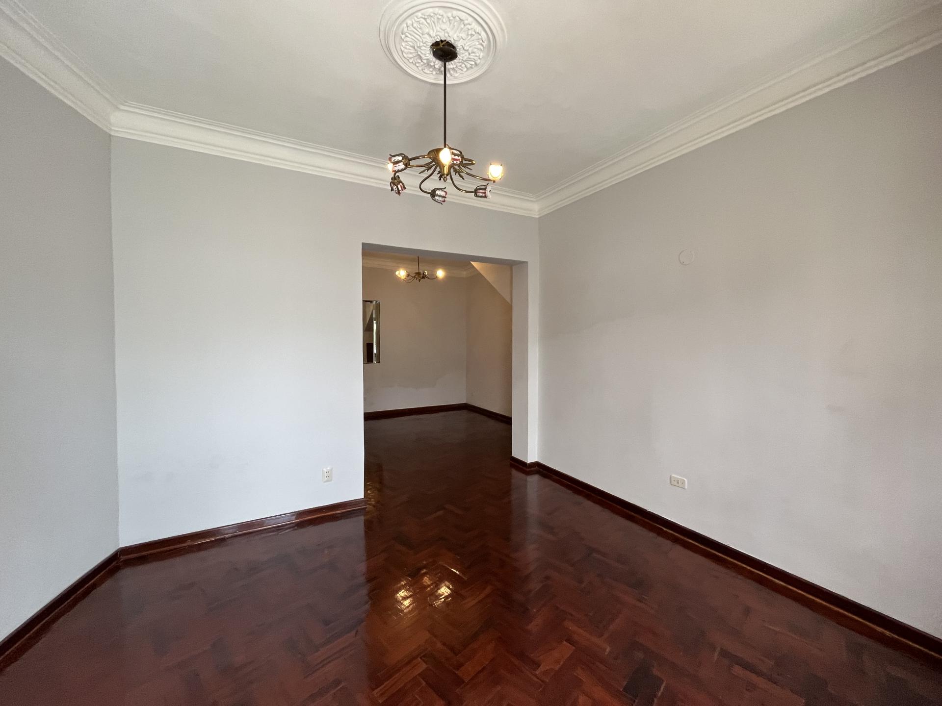 LIMA MIRAFLORES CASA VINTAGE 2BED 1BATH CERCA DE MALECON CISNEROS